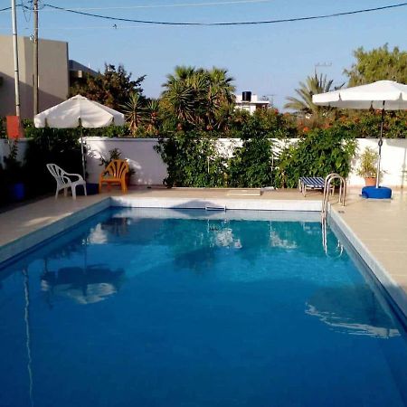 Villas Irene 8 Family Apartments Gournes Gouvon Екстер'єр фото