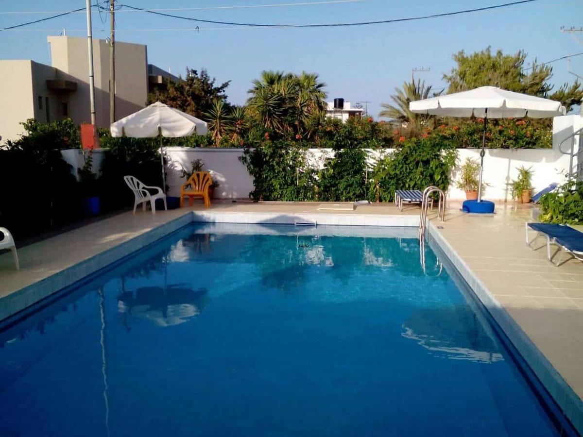 Villas Irene 8 Family Apartments Gournes Gouvon Екстер'єр фото